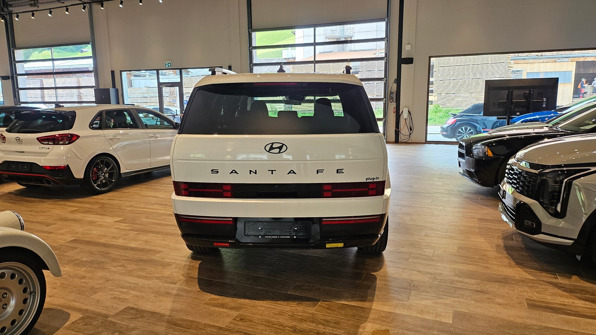 HYUNDAI Santa Fe 1.6 T-GDi PHEV Calligraphy 4WD Automatic-image-8