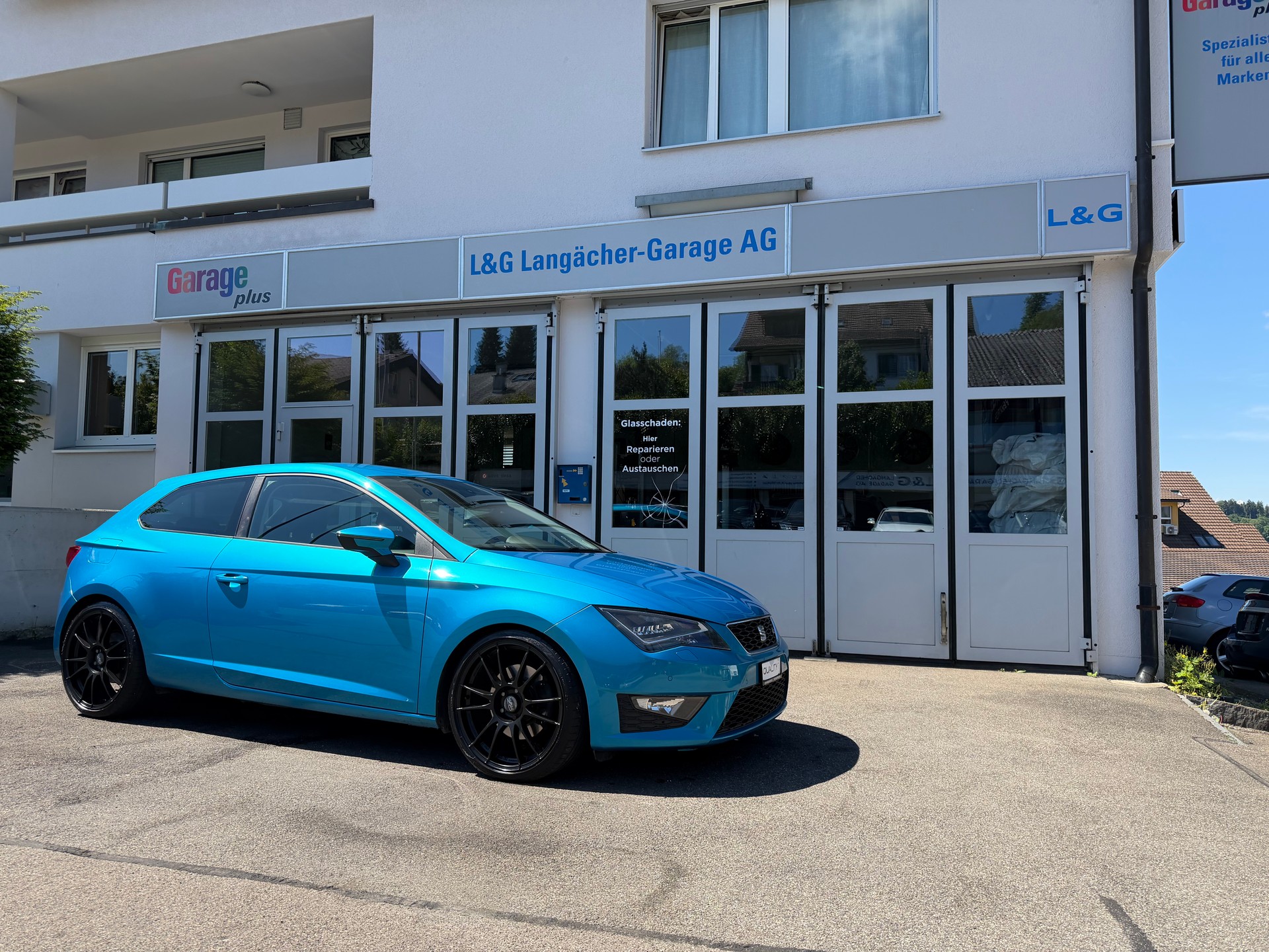 SEAT Leon 1.8 TSI FR Line DSG-image-1