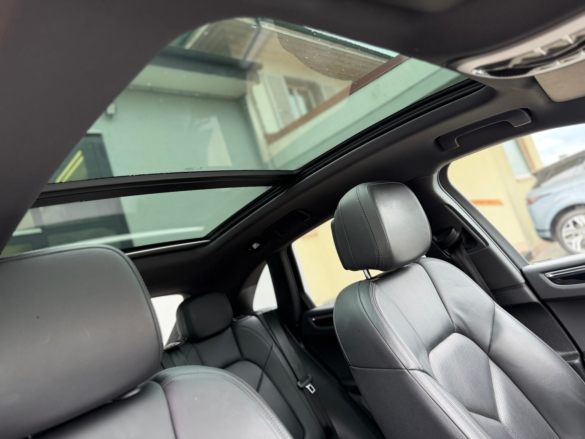 PORSCHE Macan S Diesel PDK-image-21