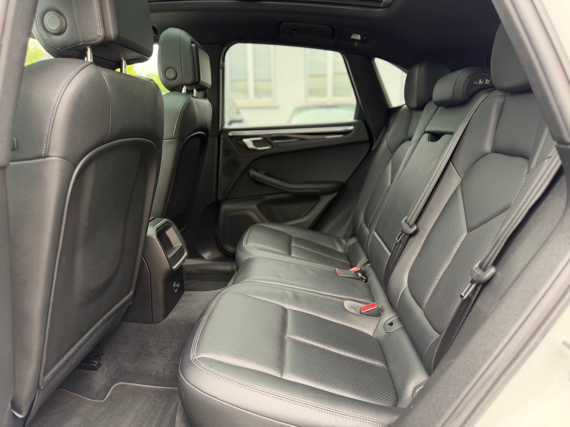 PORSCHE Macan S Diesel PDK-image-11