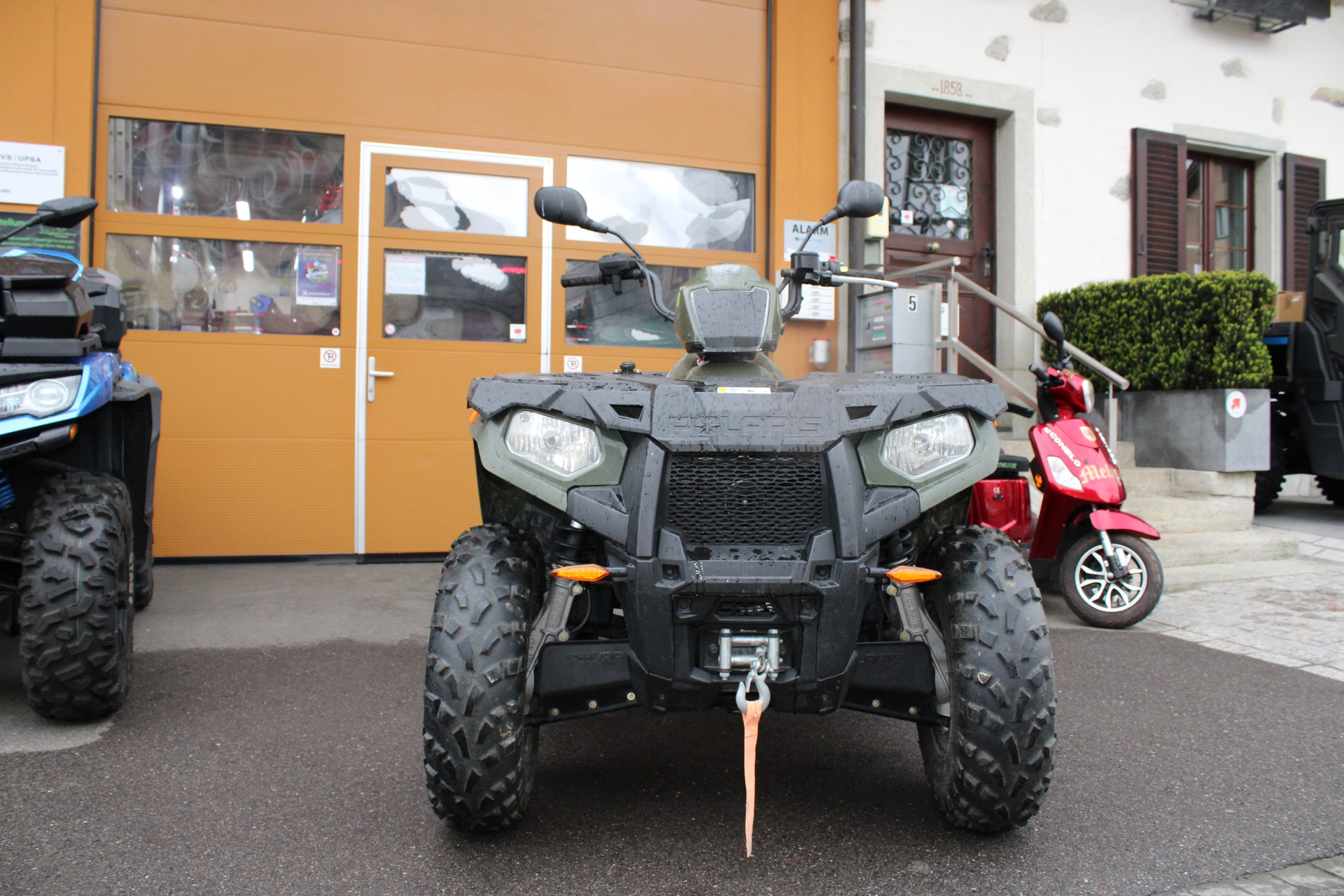 POLARIS Sportsman 570 4x4-showroom-element-1
