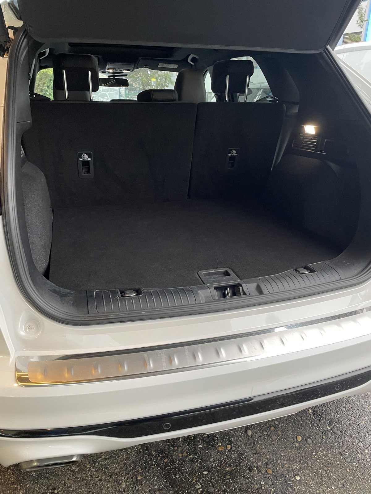 FORD Kuga 2.5 Plug-in Hybrid ST-Line X-image-8