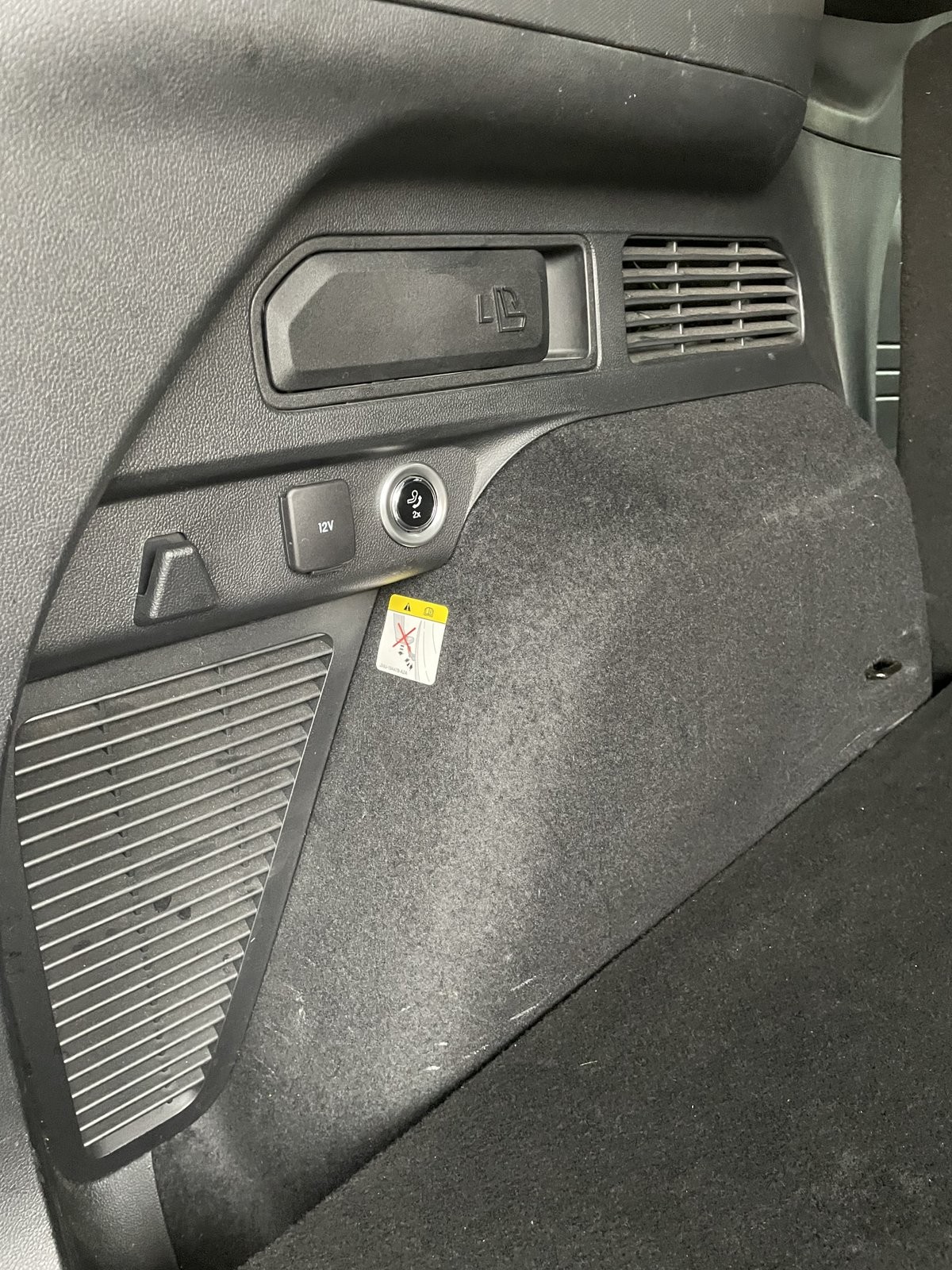 FORD Kuga 2.5 Plug-in Hybrid ST-Line X-image-9