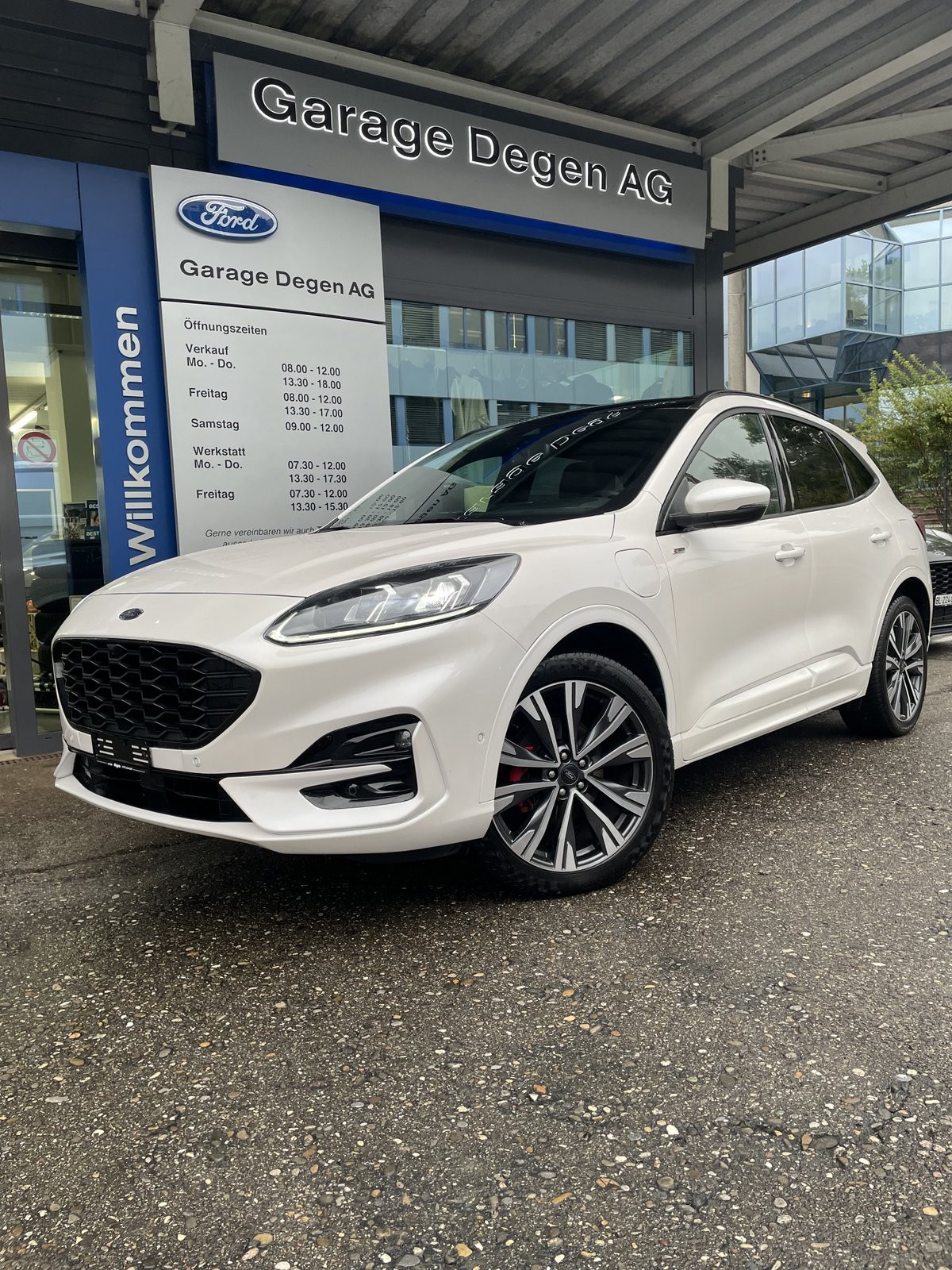 FORD Kuga 2.5 Plug-in Hybrid ST-Line X