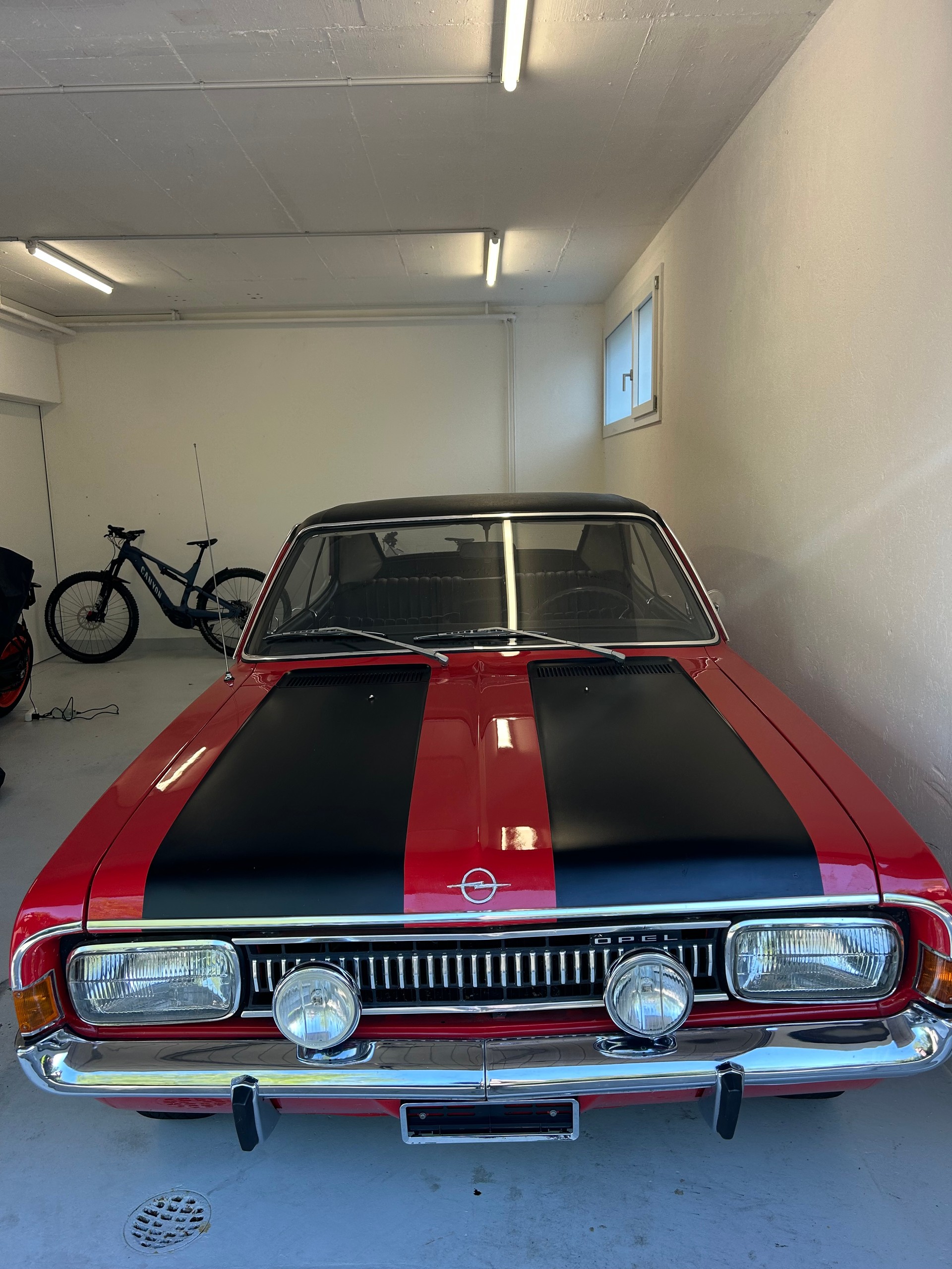 OPEL Commodore A, VETERAN-image-16