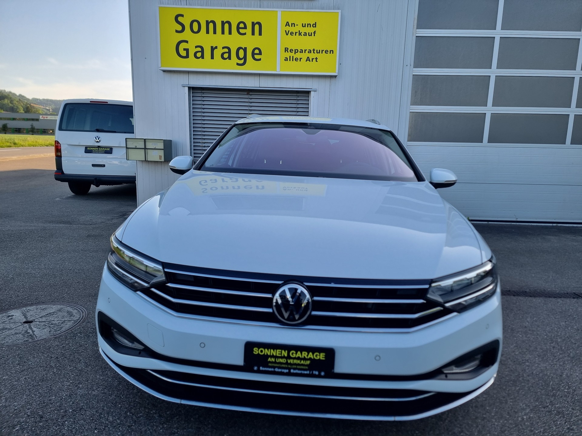 VW Passat 2.0 TDI BMT Elegance DSG-image-1