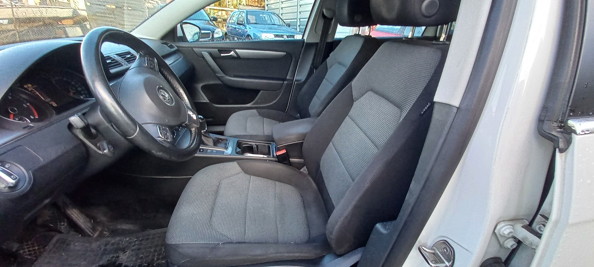 VW Passat Variant 2.0 TDI BMT Design-image-8