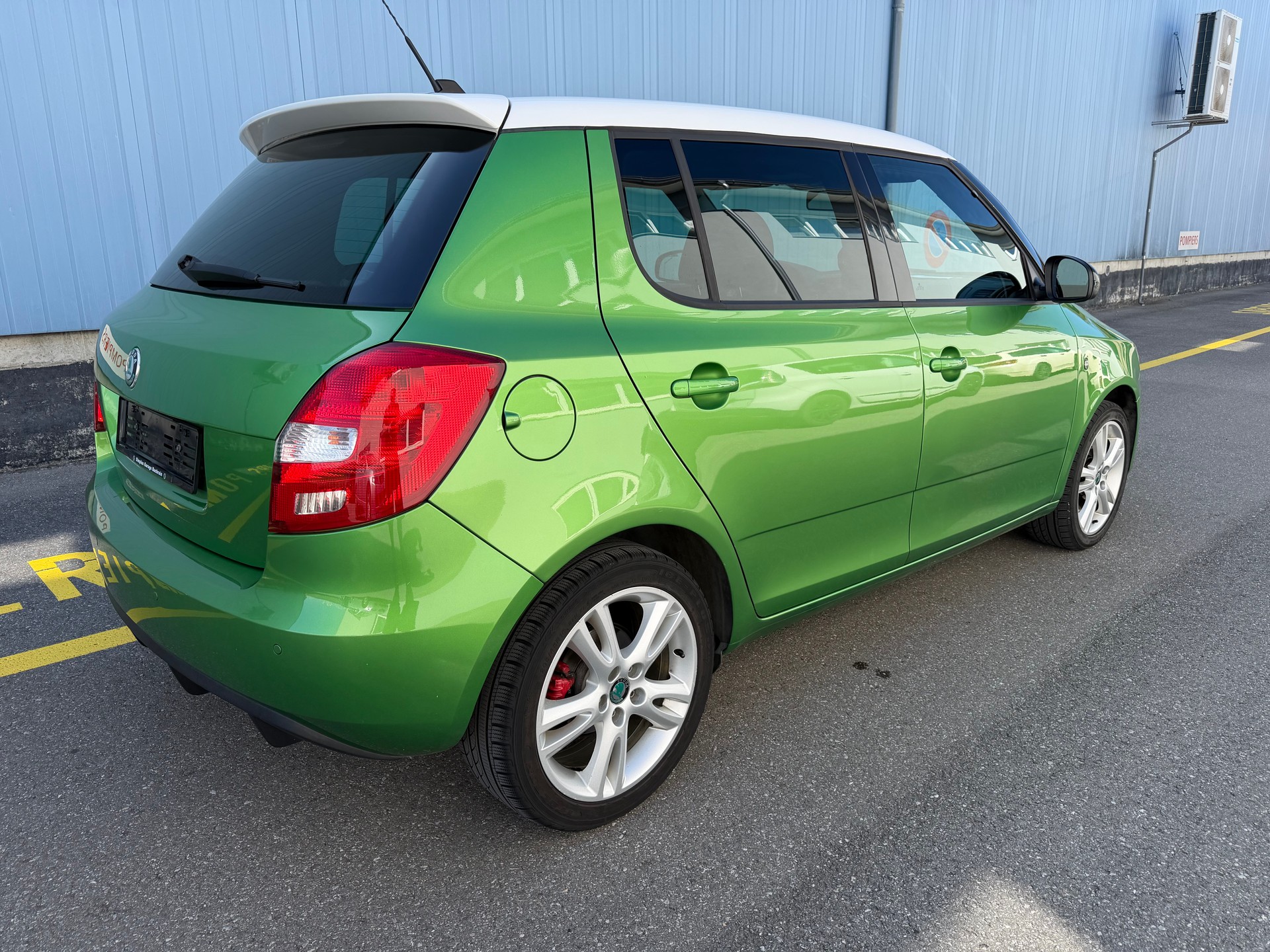 SKODA Fabia 1.4 TSI RS DSG-image-5