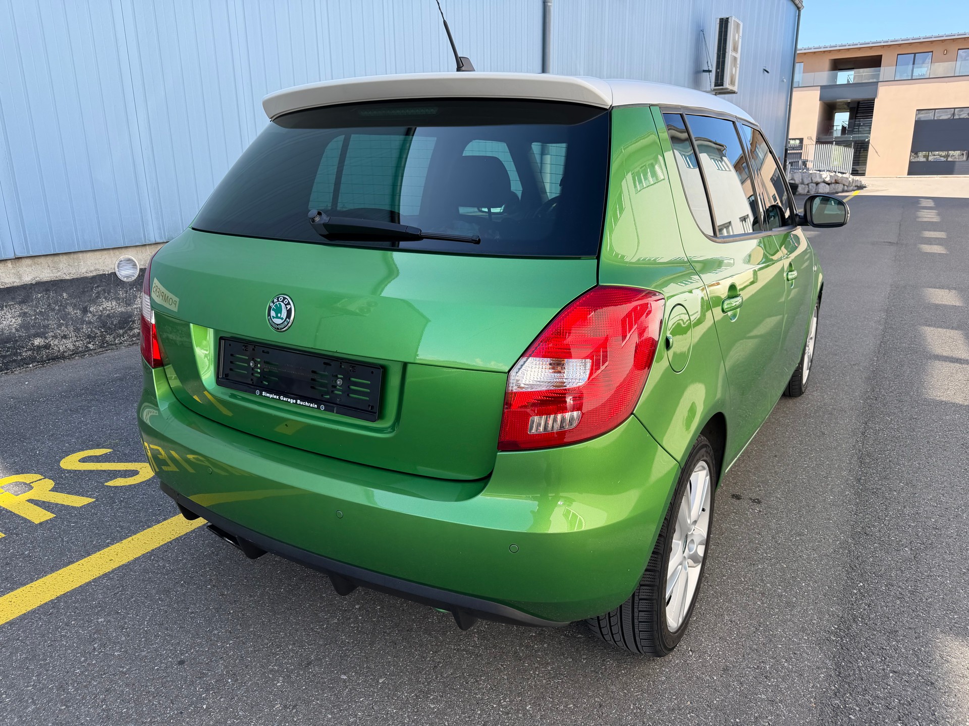 SKODA Fabia 1.4 TSI RS DSG-image-8
