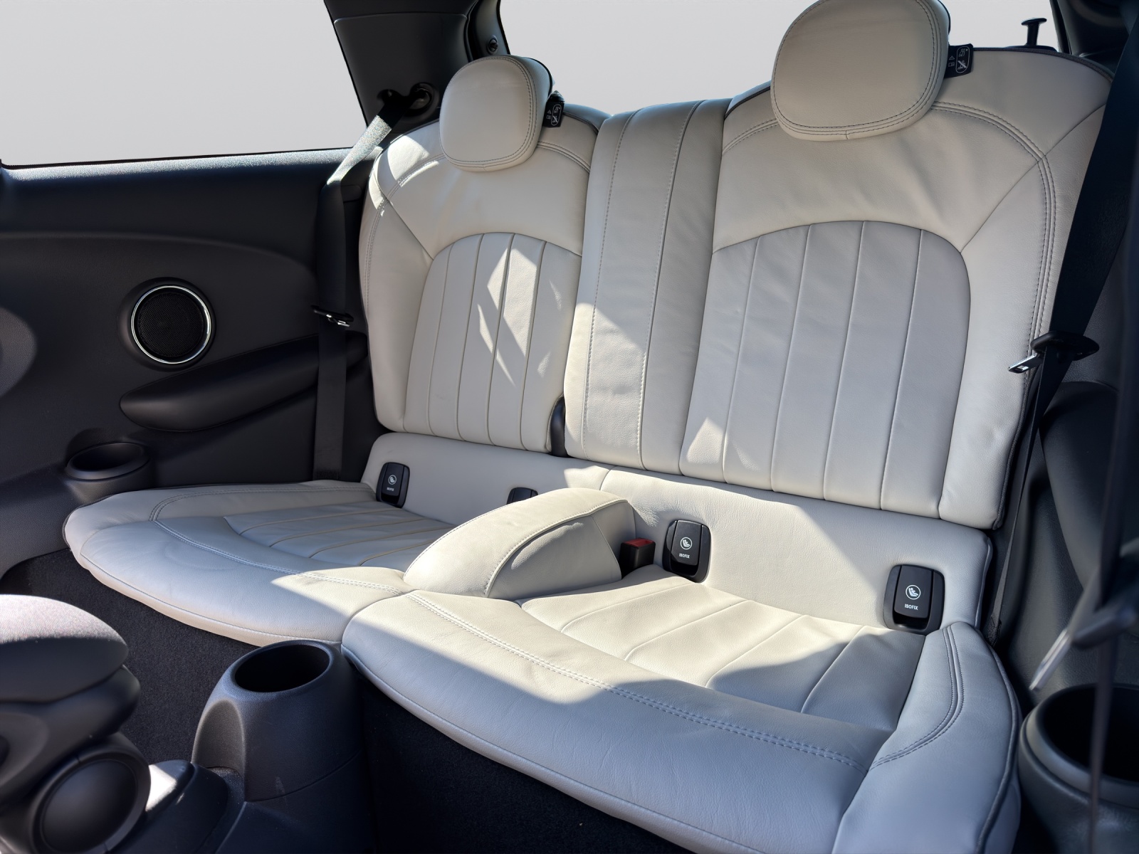 MINI Cooper Steptronic-showroom-element-3
