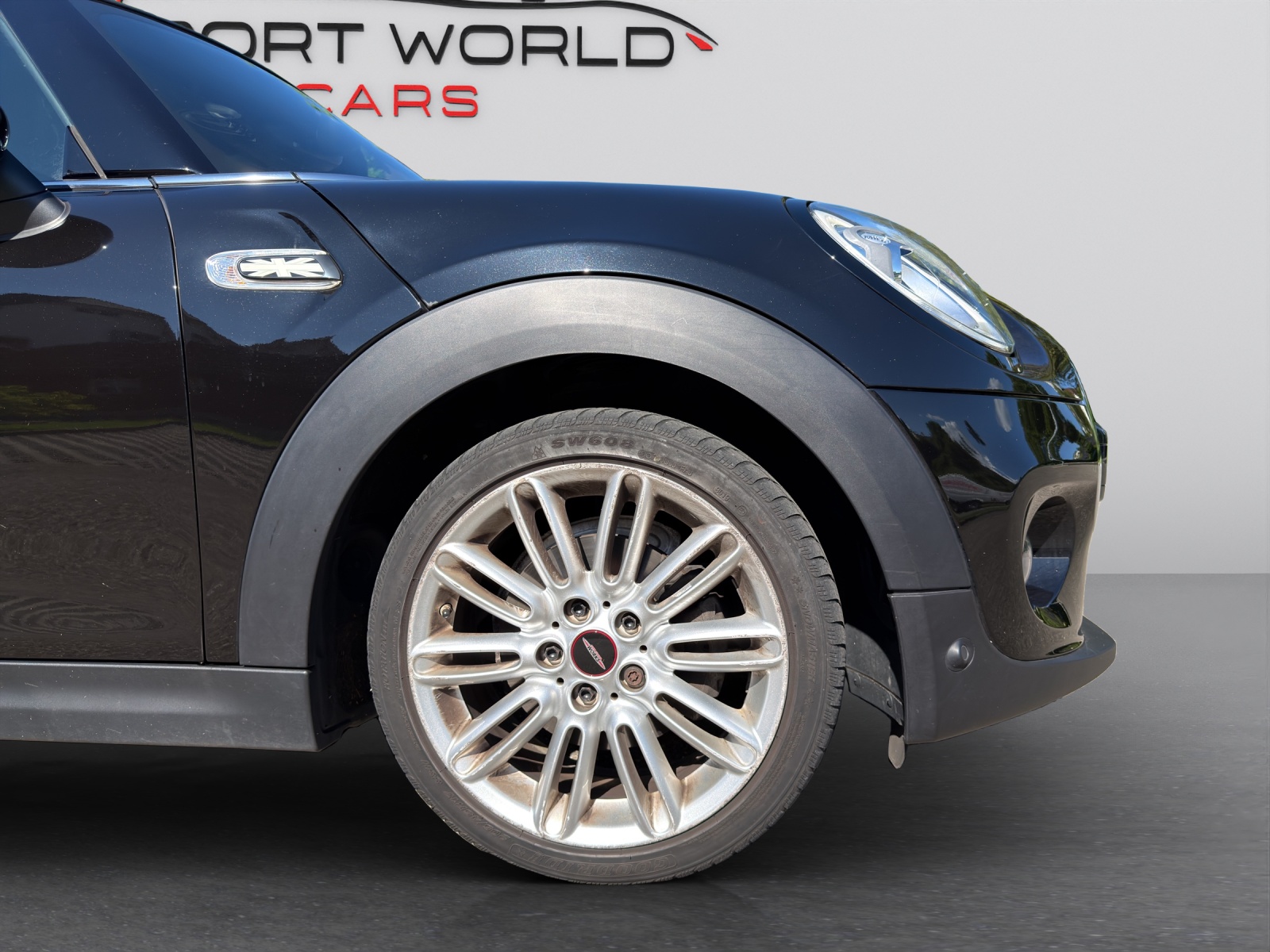 MINI Cooper Steptronic-image-27