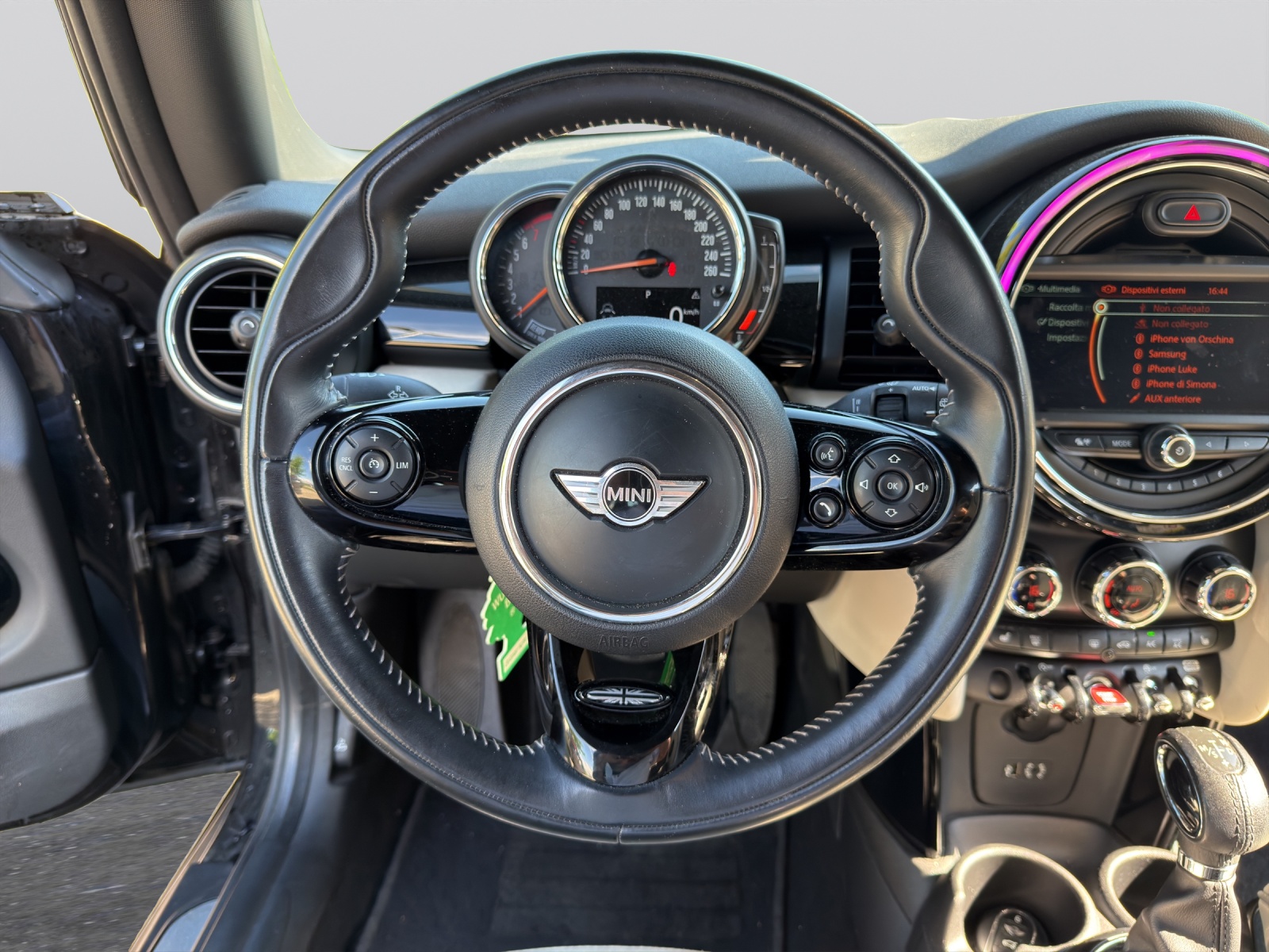 MINI Cooper Steptronic-image-5