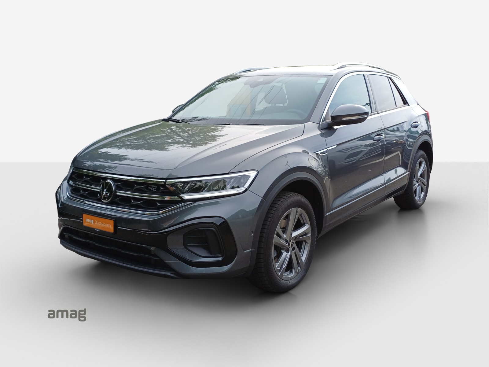VW T-Roc 2.0 TSI R-Line DSG 4Motion-image-0