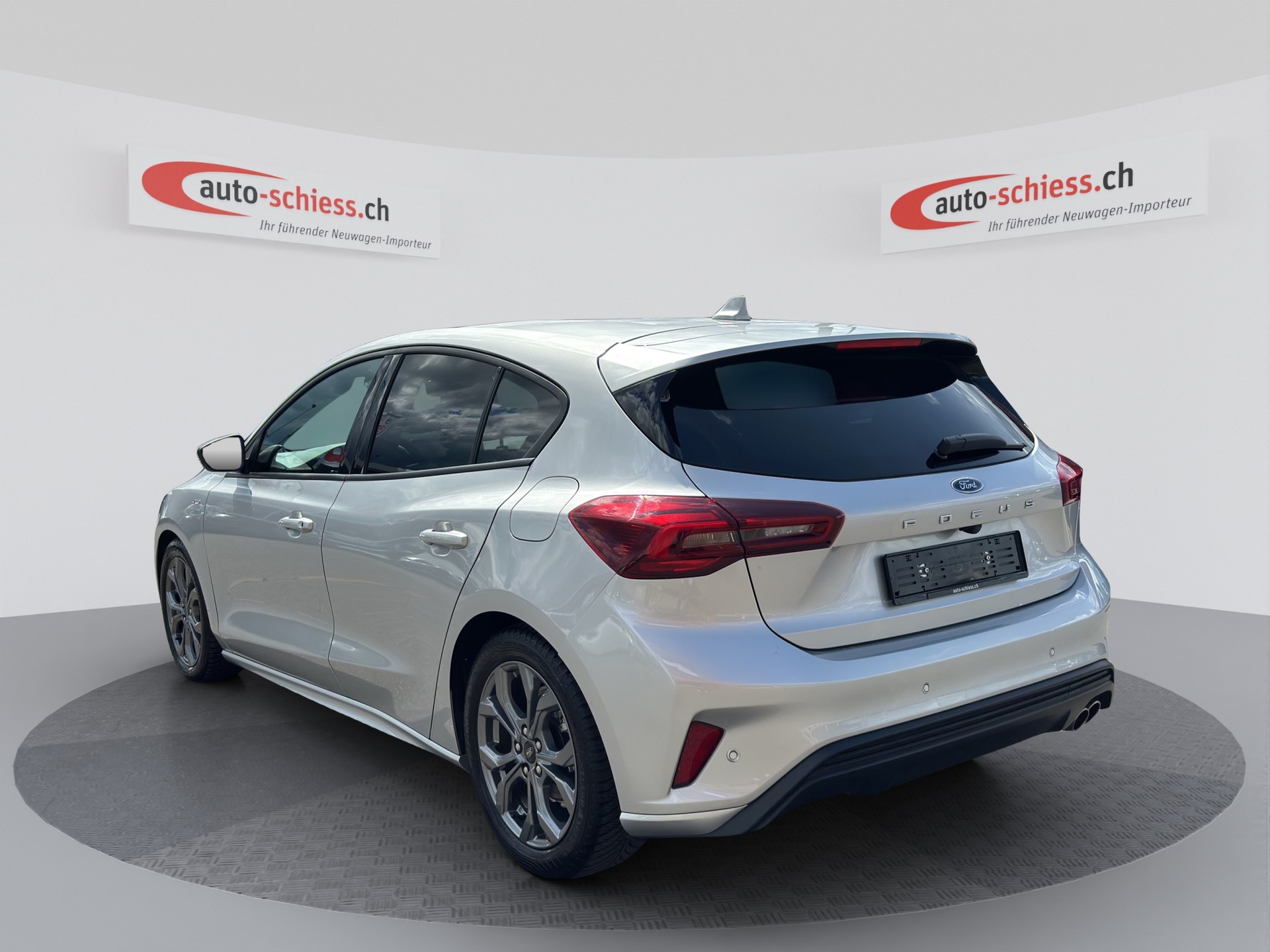 FORD Focus 1.5 TDCi EcoBlue ST-Line Automatic-image-2