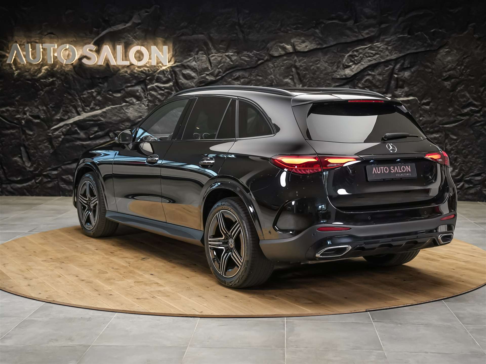 MERCEDES-BENZ GLC 220 d AMG Line 4matic *Digital Light*360° Kamera*Assistenzpaket*-showroom-element-3