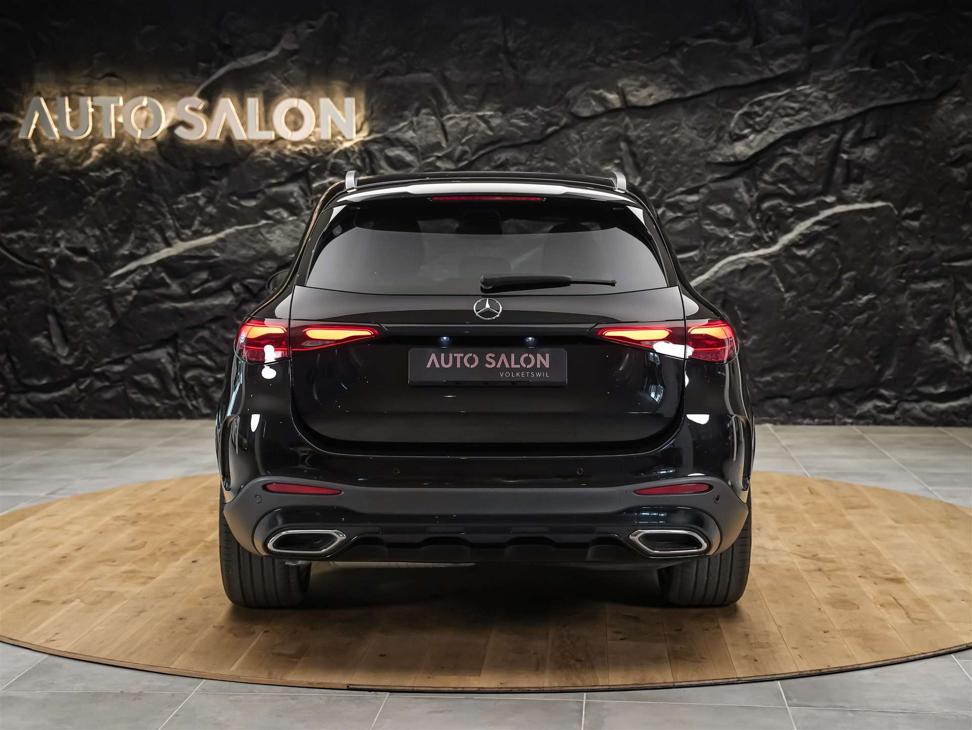 MERCEDES-BENZ GLC 220 d AMG Line 4matic *Digital Light*360° Kamera*Assistenzpaket*-image-4