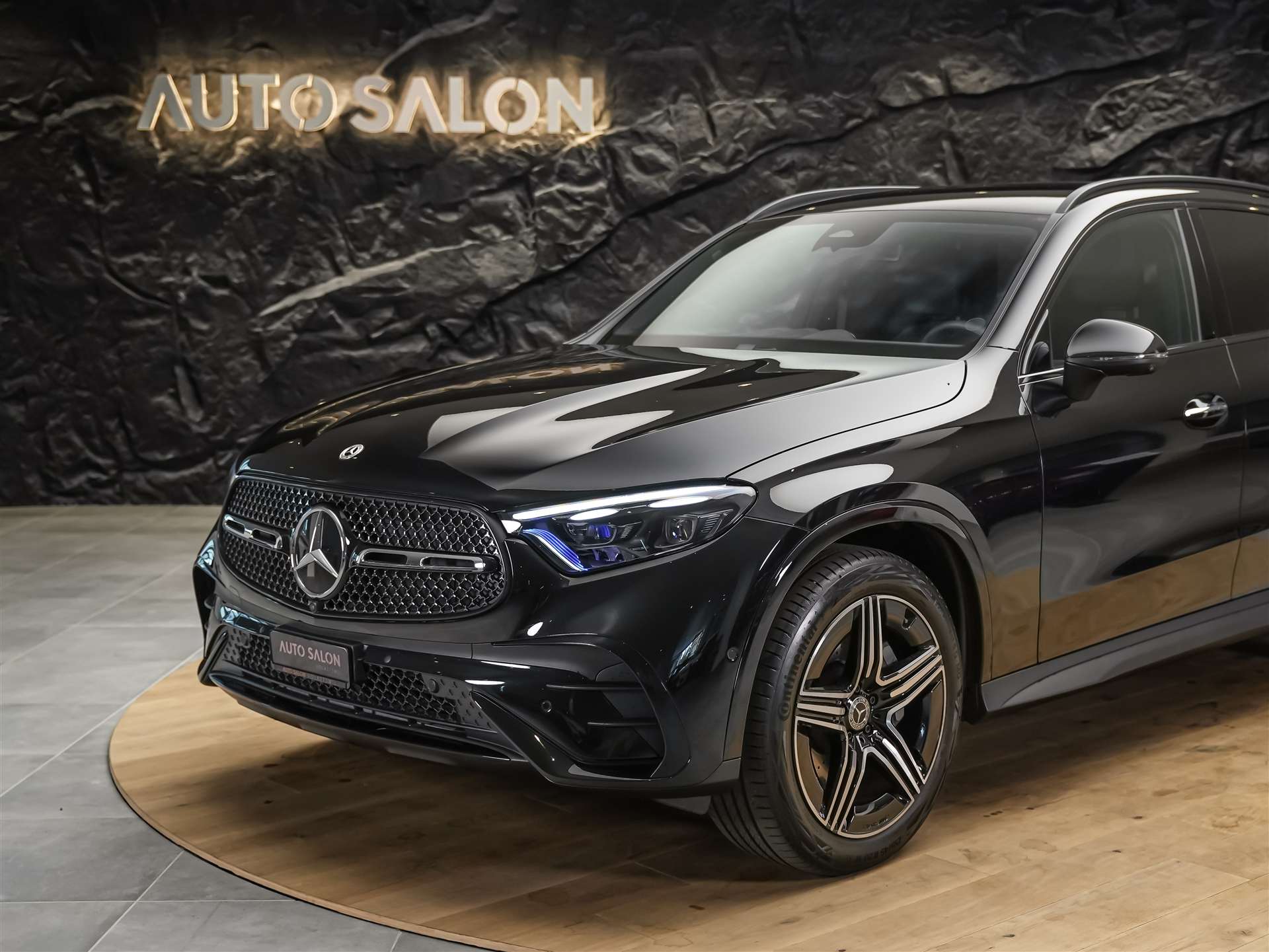 MERCEDES-BENZ GLC 220 d AMG Line 4matic *Digital Light*360° Kamera*Assistenzpaket*-image-13
