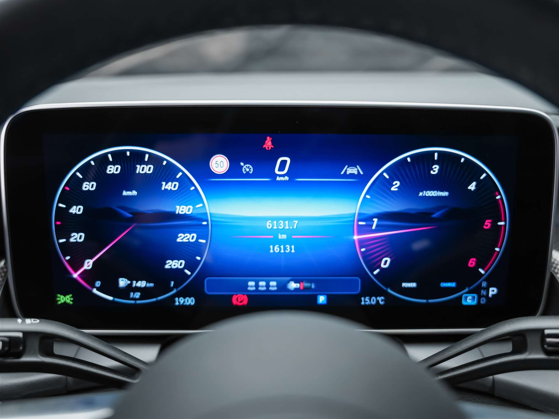 MERCEDES-BENZ GLC 220 d AMG Line 4matic *Digital Light*360° Kamera*Assistenzpaket*-image-27