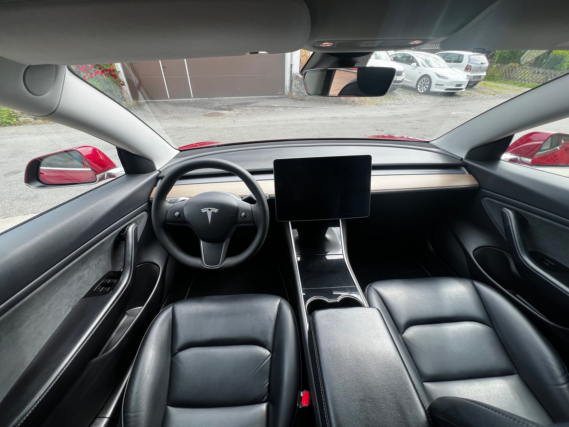TESLA Model 3 Long Range Dual Motor AWD-image-14