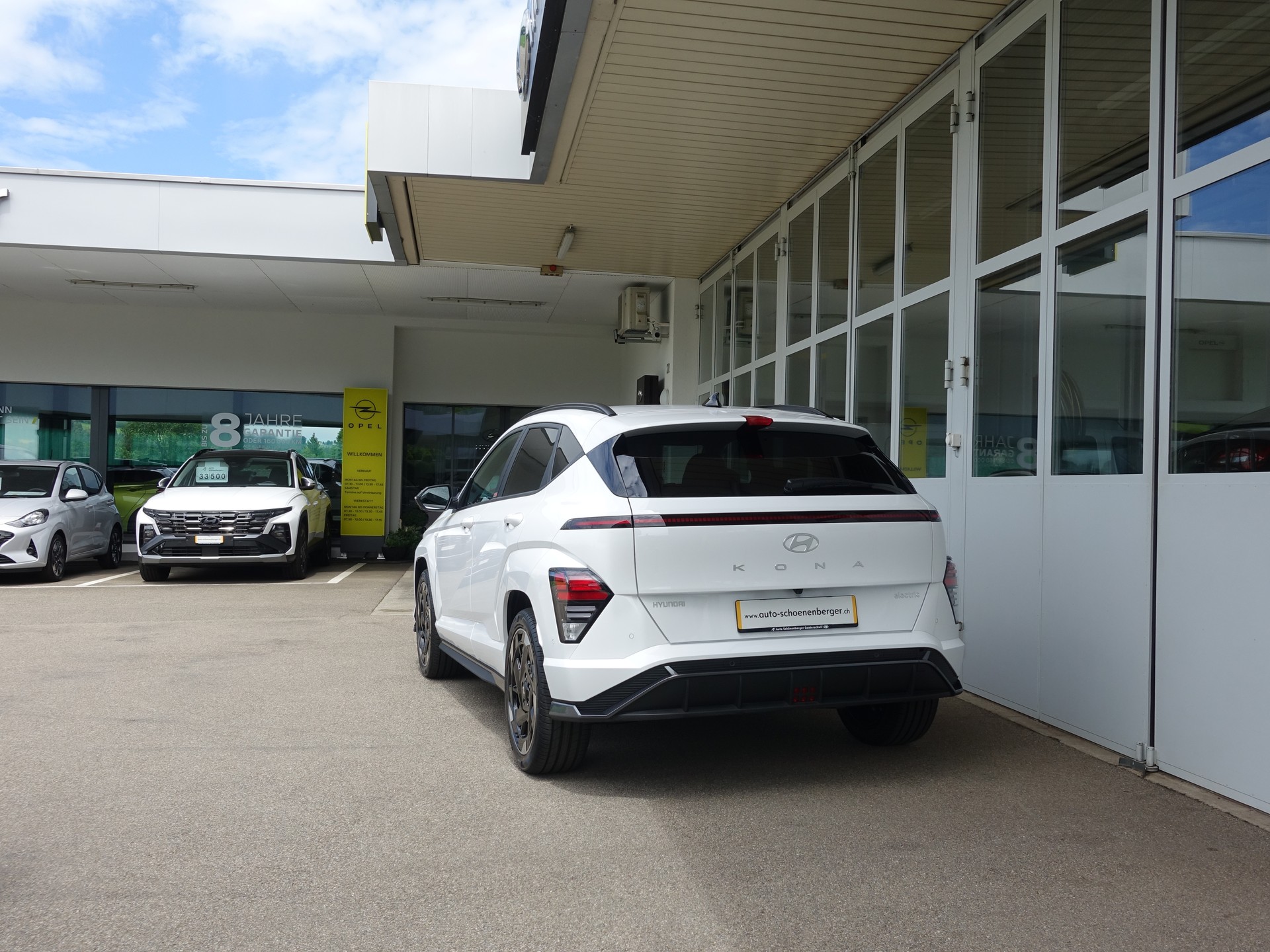 HYUNDAI Kona EV 65.4 kWh N Line-image-22