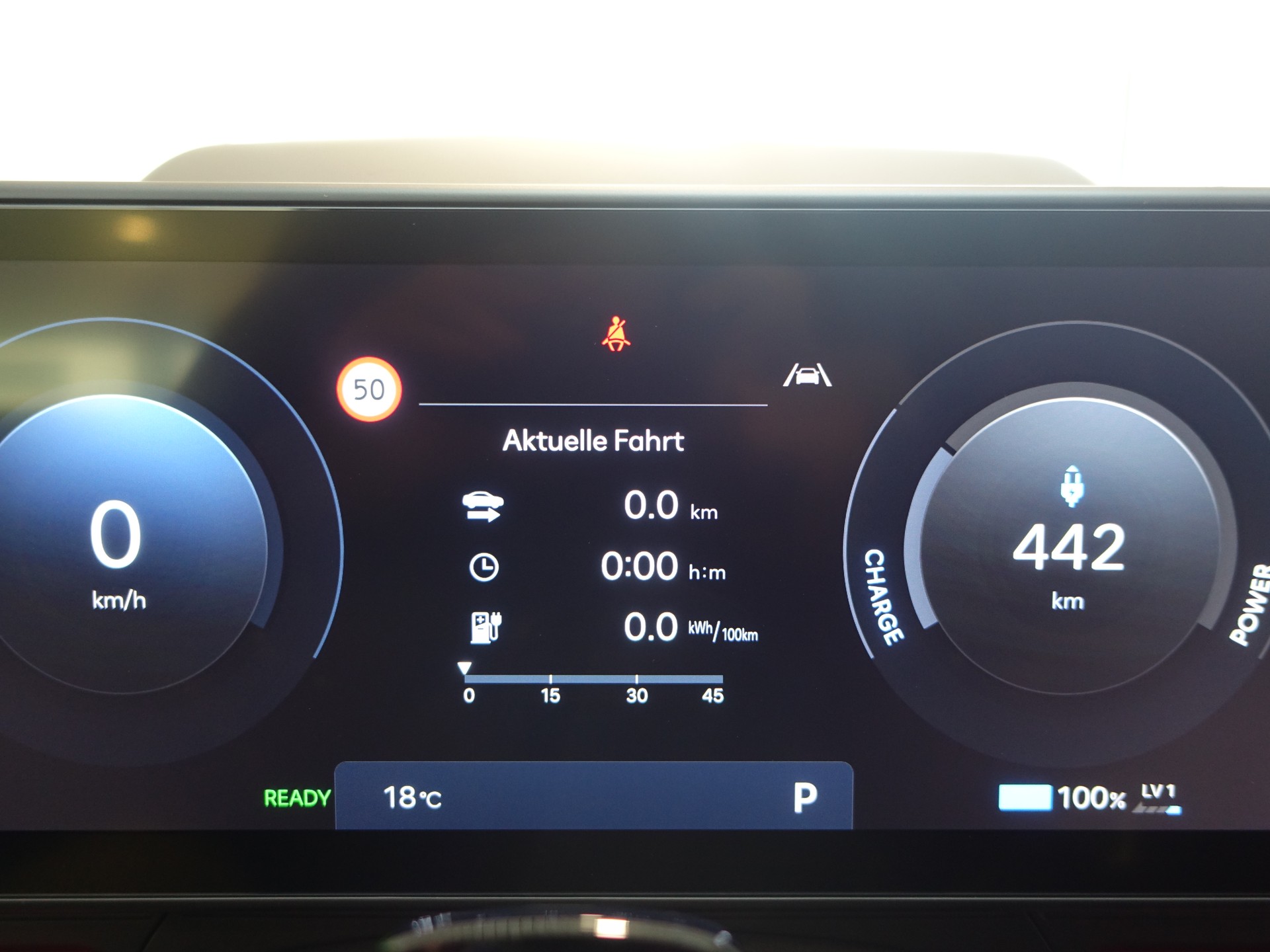 HYUNDAI Kona EV 65.4 kWh N Line-image-12