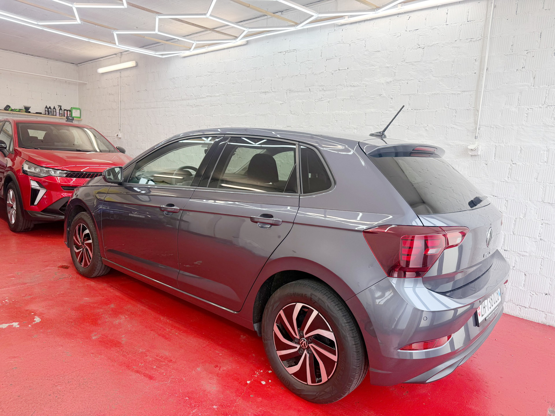VW Polo 1.0 TSI Life DSG-showroom-element-2