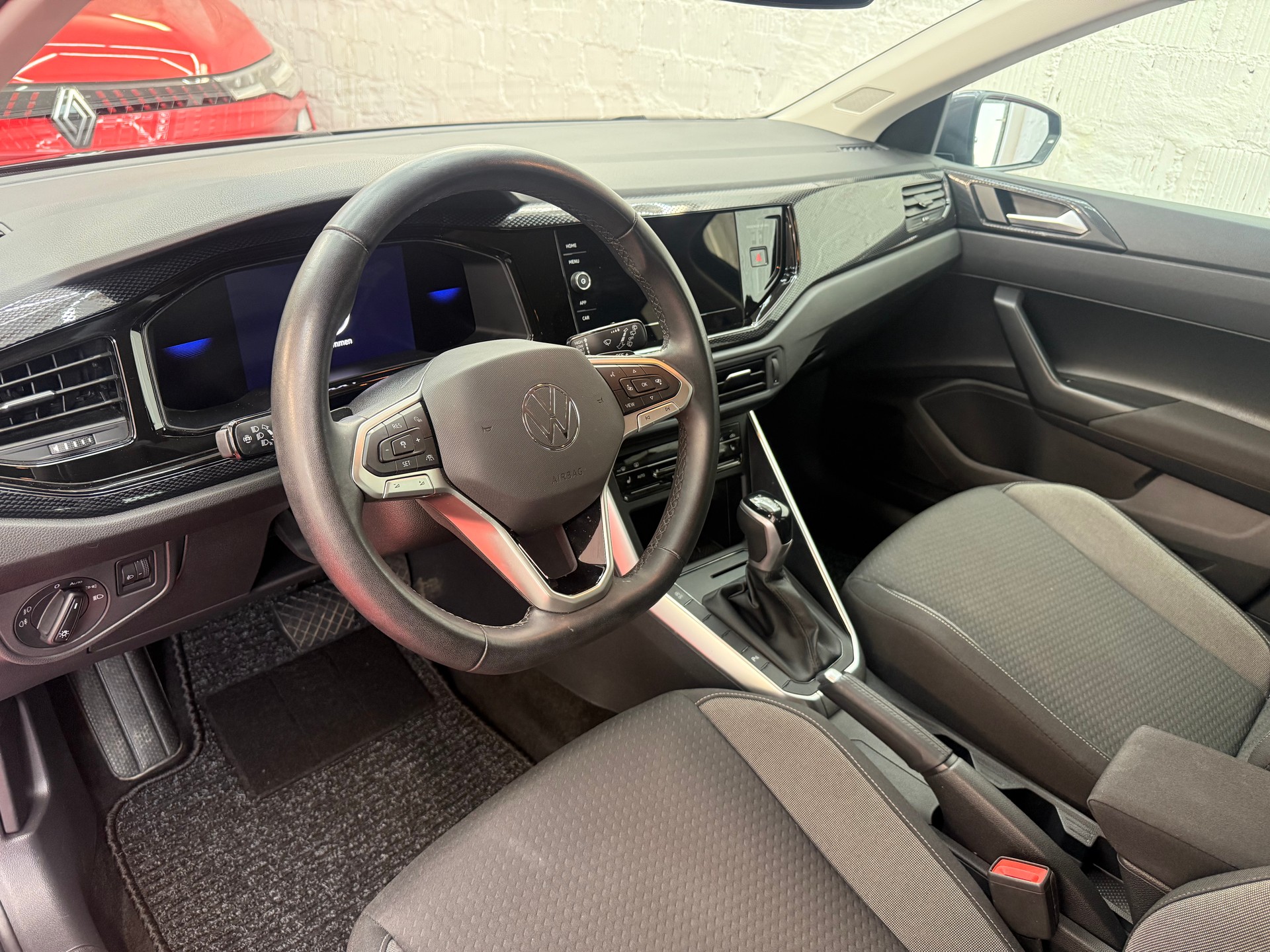 VW Polo 1.0 TSI Life DSG-image-5
