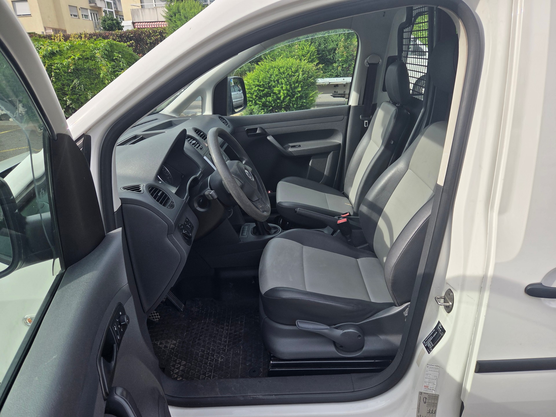 VW Caddy Maxi 2.0 EcoFuel-image-8