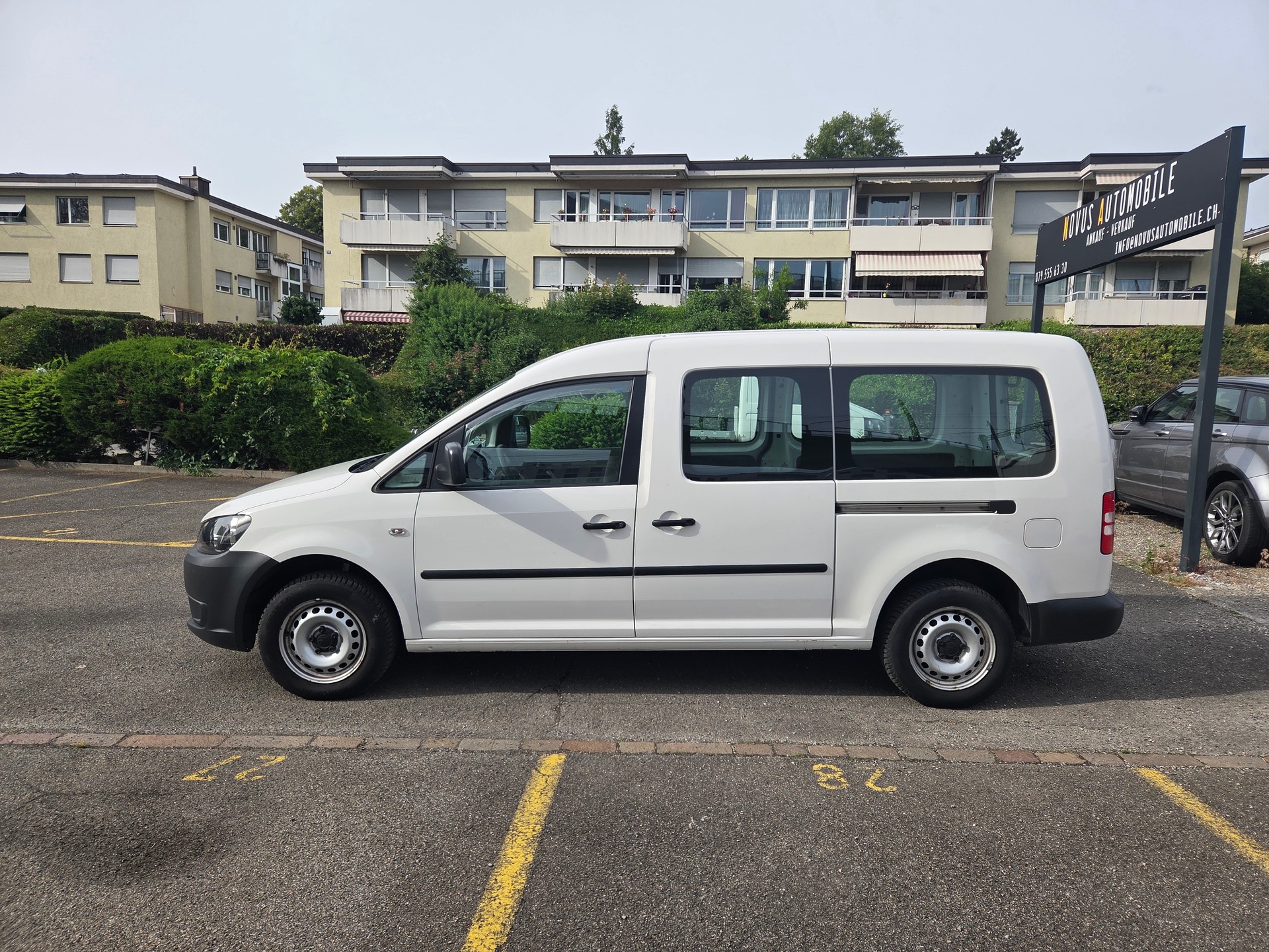 VW Caddy Maxi 2.0 EcoFuel-image-1