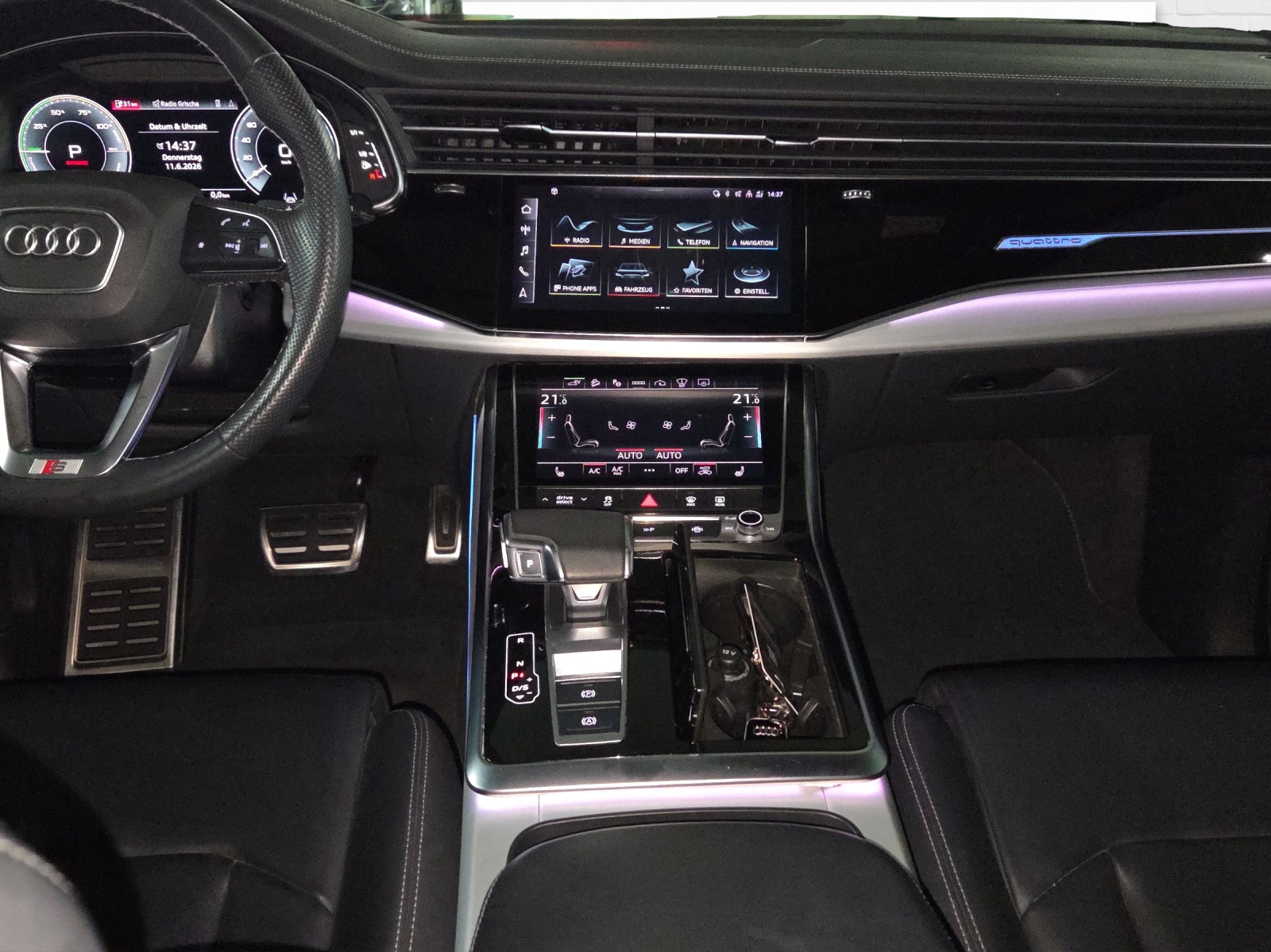 AUDI Q8 55 TFSI e quattro PHEV tiptronic-image-6