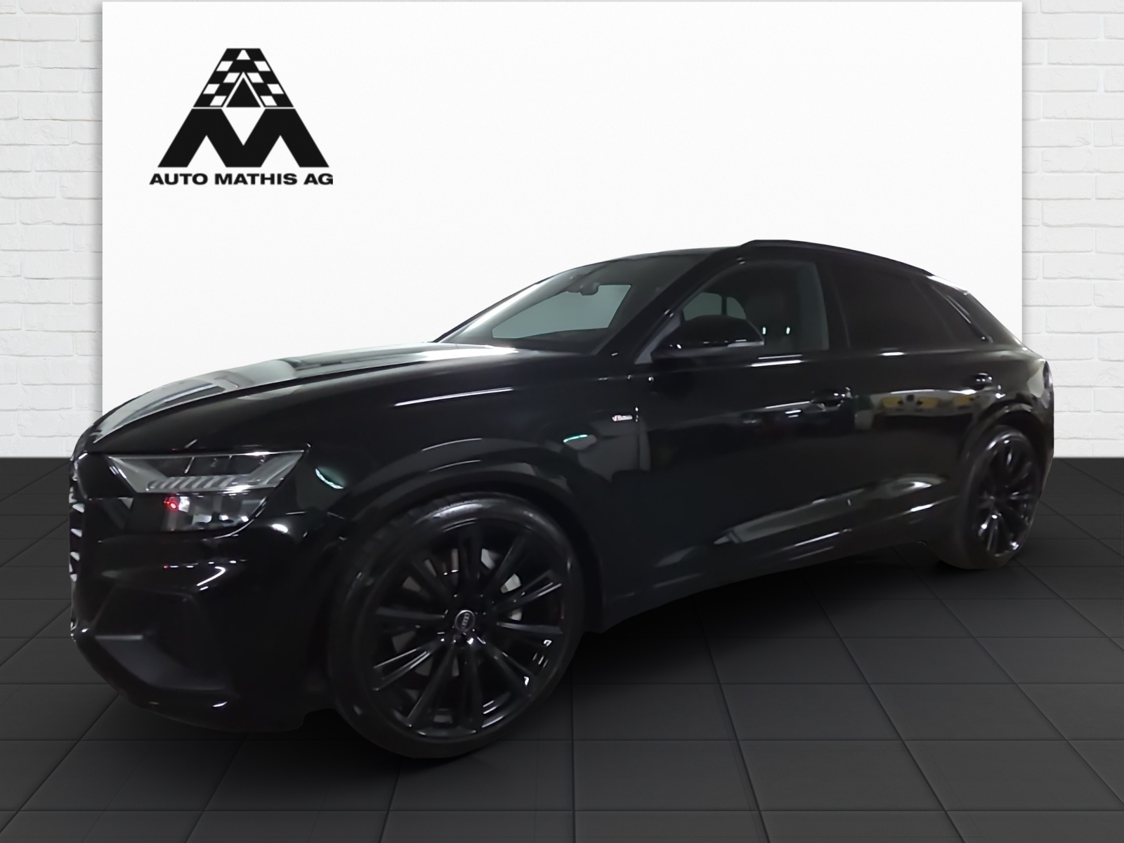 AUDI Q8 55 TFSI e quattro PHEV tiptronic-image-0