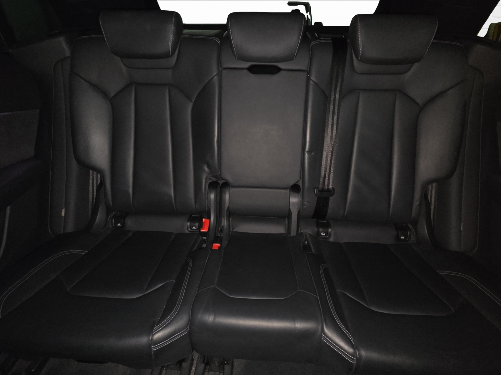AUDI Q8 55 TFSI e quattro PHEV tiptronic-image-7