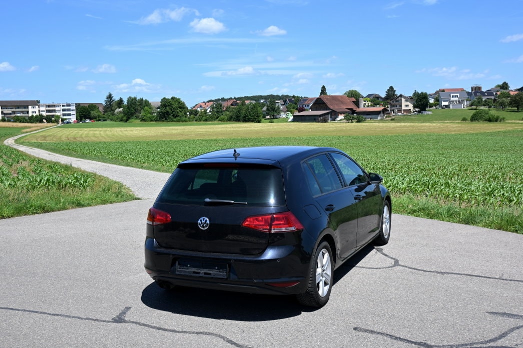 VW Golf 1.4 TSI Comfortline DSG-image-2