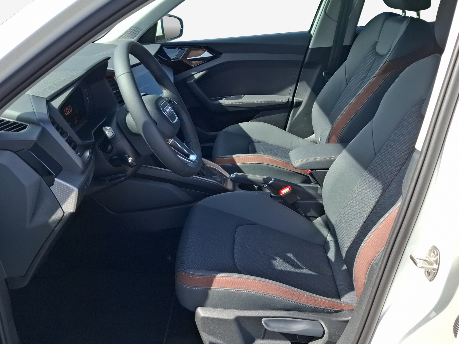 AUDI A1 Sportback 30 TFSI S Line Attraction S-tronic-image-7