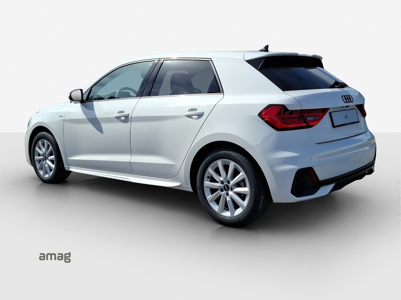 AUDI A1 Sportback 30 TFSI S Line Attraction S-tronic-image-2