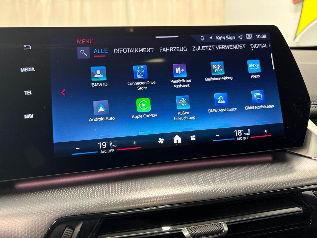 BMW X1 xDrive M35i-image-9