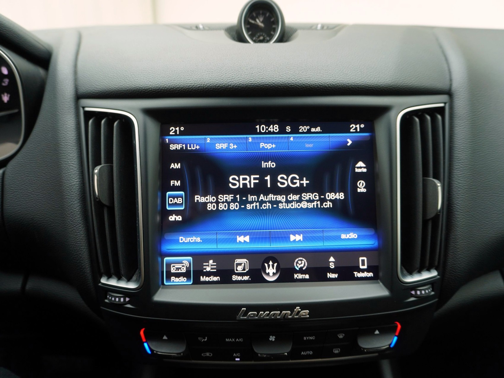 MASERATI Levante 3.0 V6 D-image-15