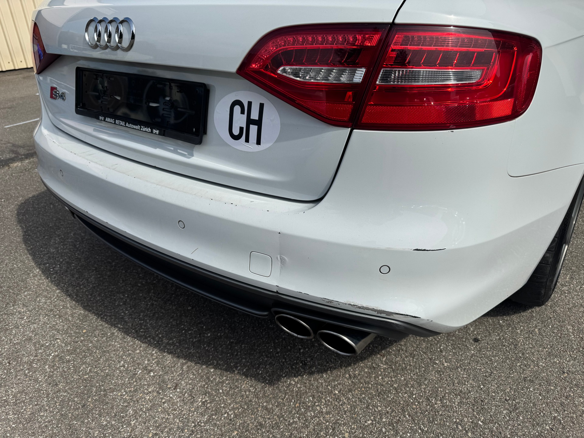AUDI S4 Avant 3.0 TFSI quattro S-tronic-image-7