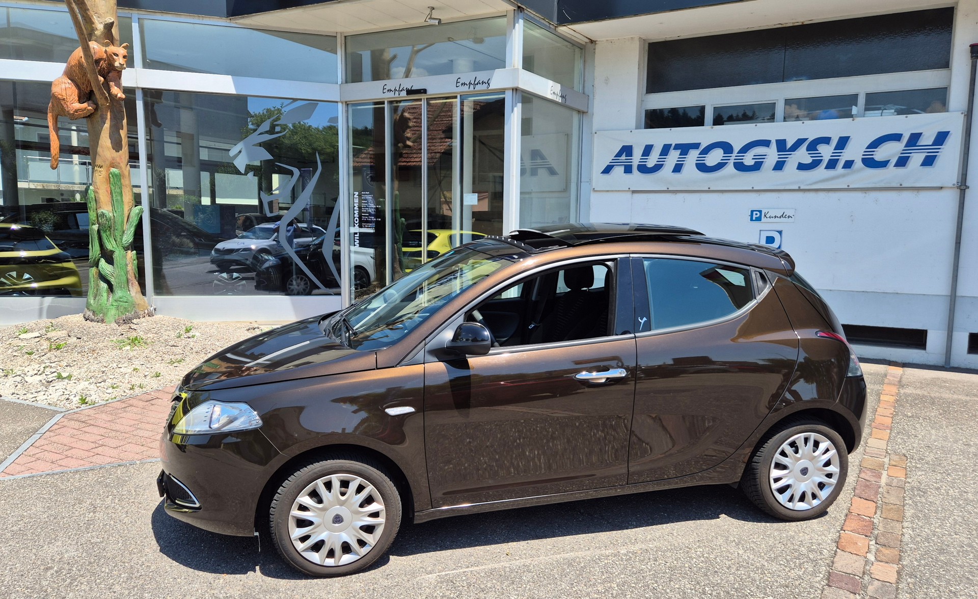 LANCIA Ypsilon Platinum Automat mit MFK-image-15