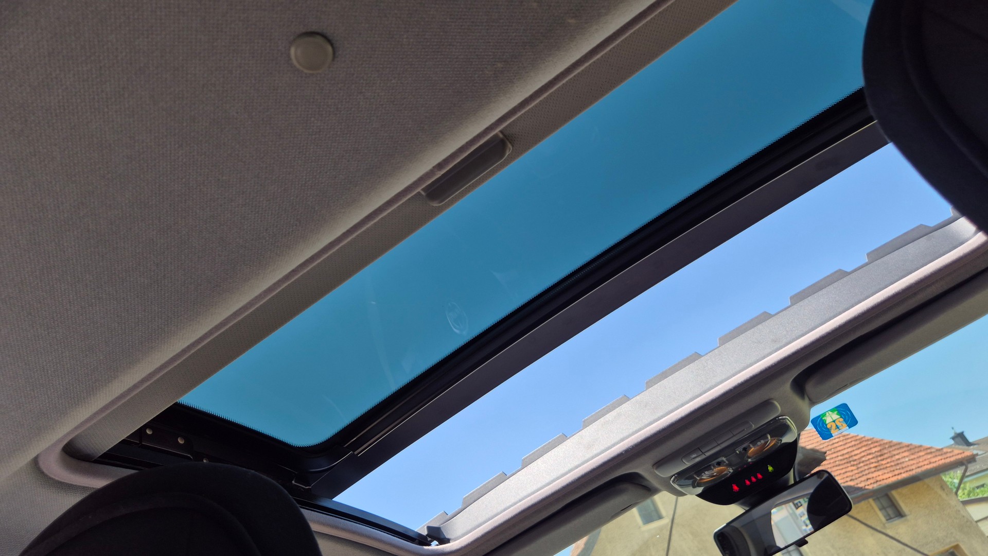 LANCIA Ypsilon Platinum Automat mit MFK-image-8