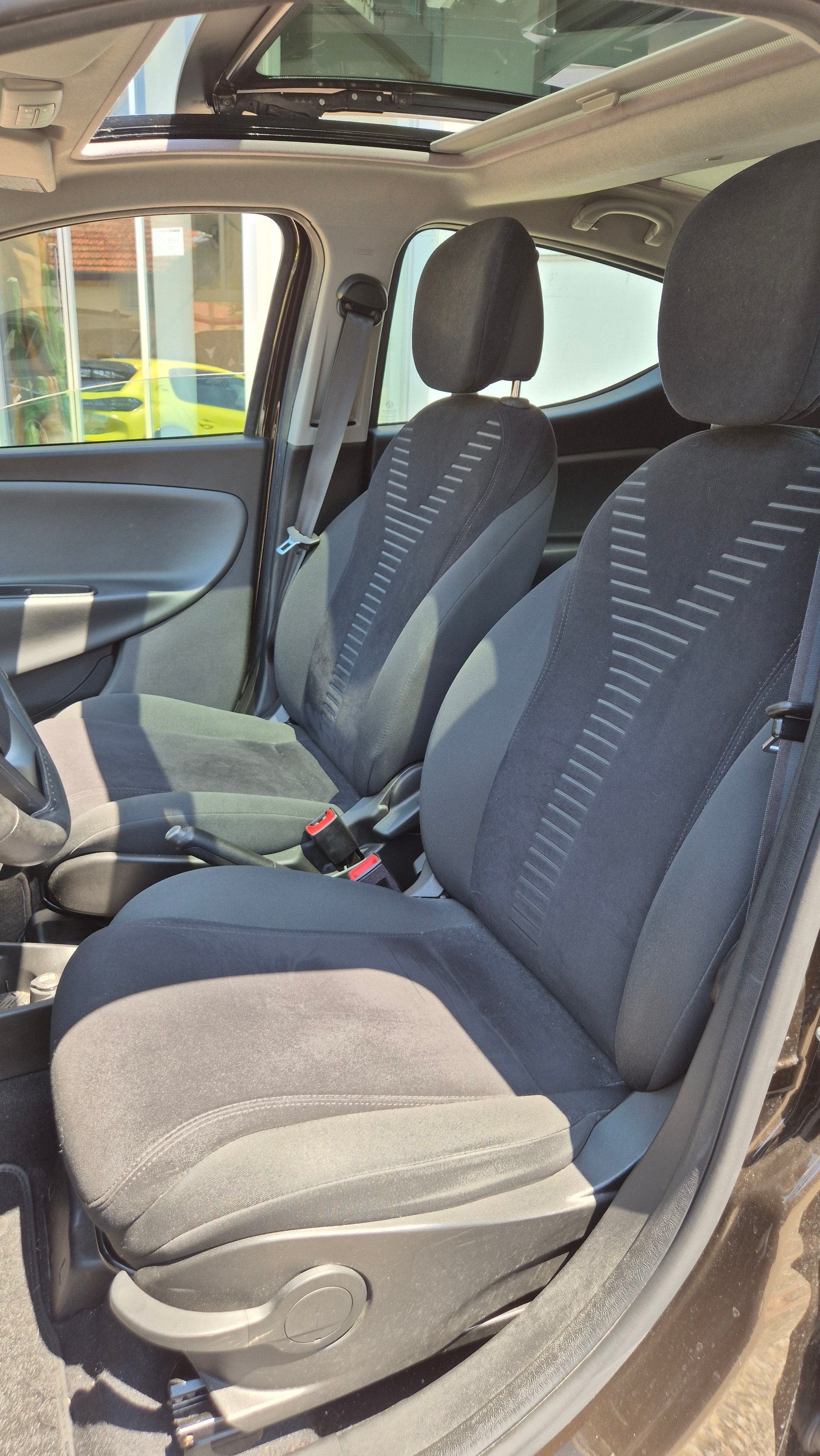 LANCIA Ypsilon Platinum Automat mit MFK-image-13