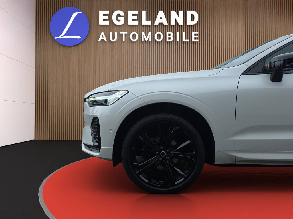 VOLVO XC60 2.0 B5 MH Plus Black Edition AWD-image-9