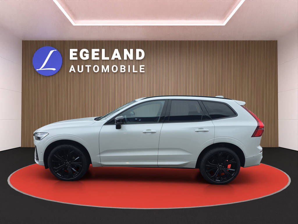 VOLVO XC60 2.0 B5 MH Plus Black Edition AWD-image-6