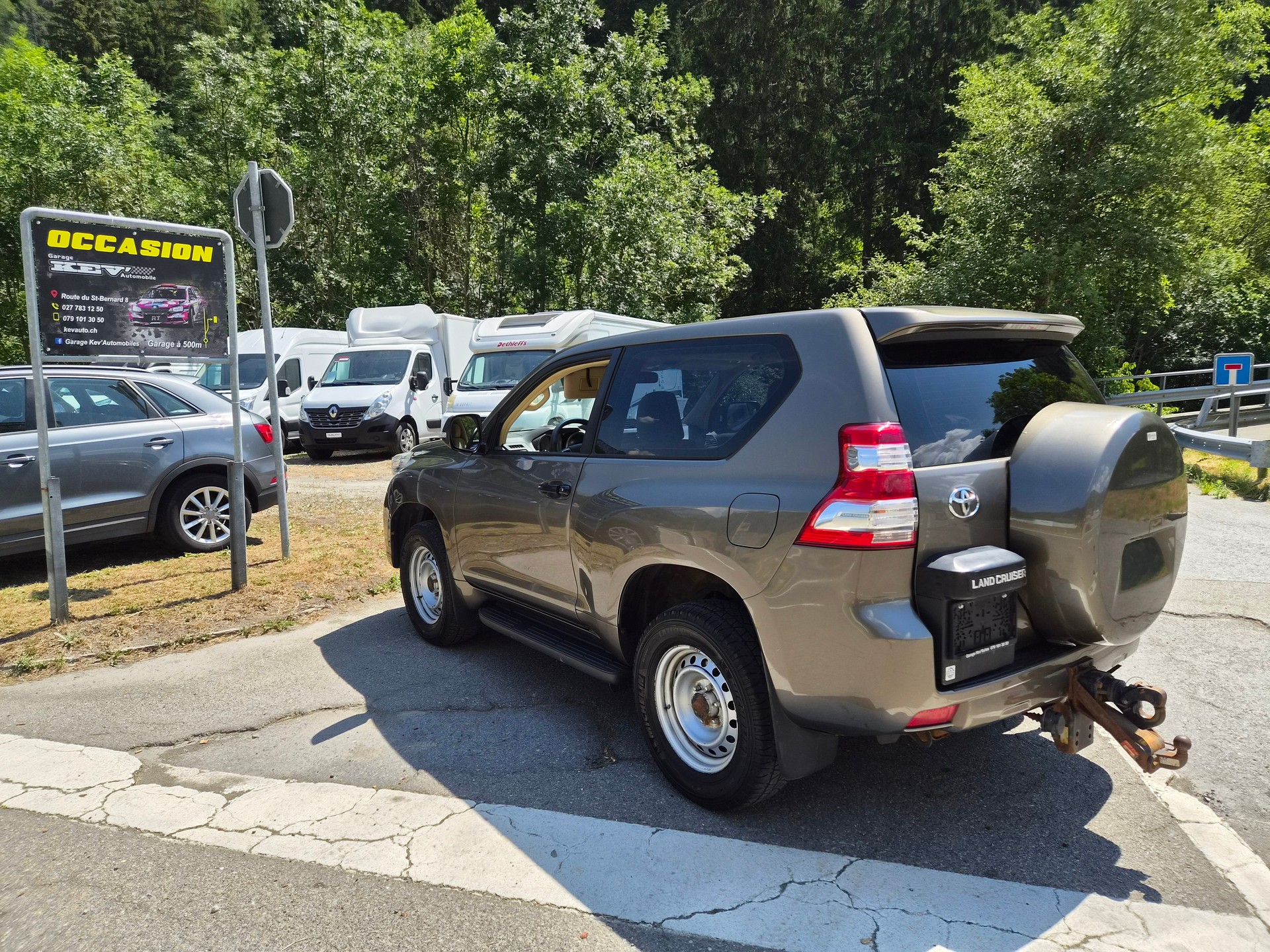 TOYOTA Land Cruiser 3.0 TD Terra Automatic-image-3