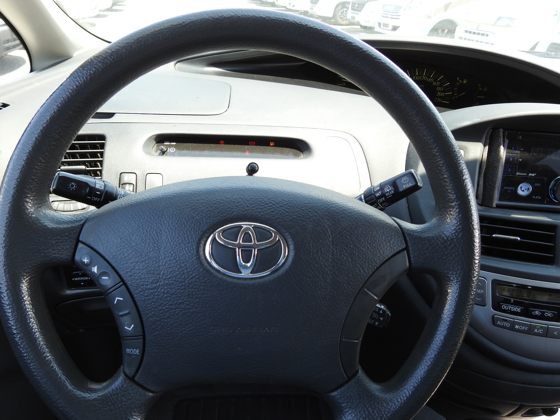 TOYOTA Previa 2.4 Linea Sol-image-28
