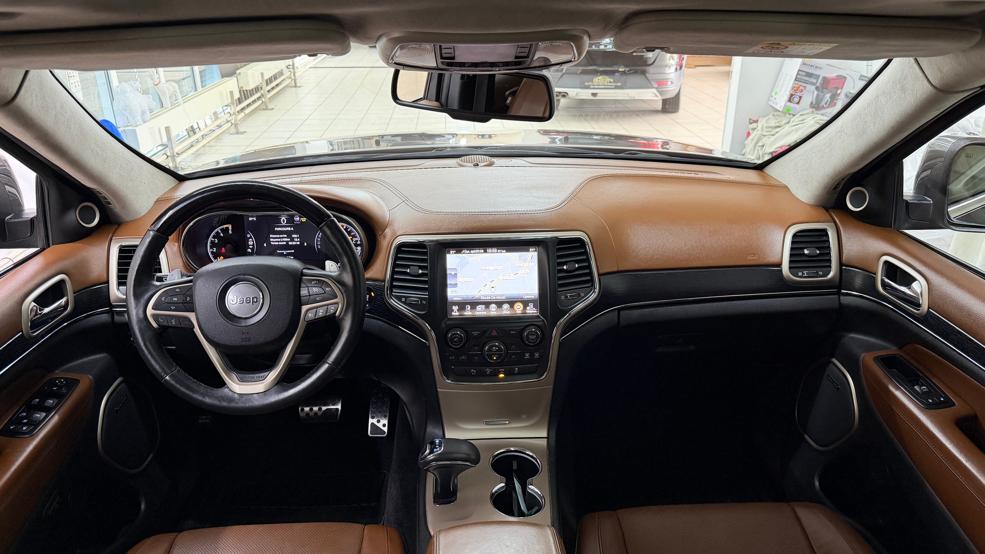 JEEP Grand Cherokee 3.0 CRD Summit Automatic-image-8