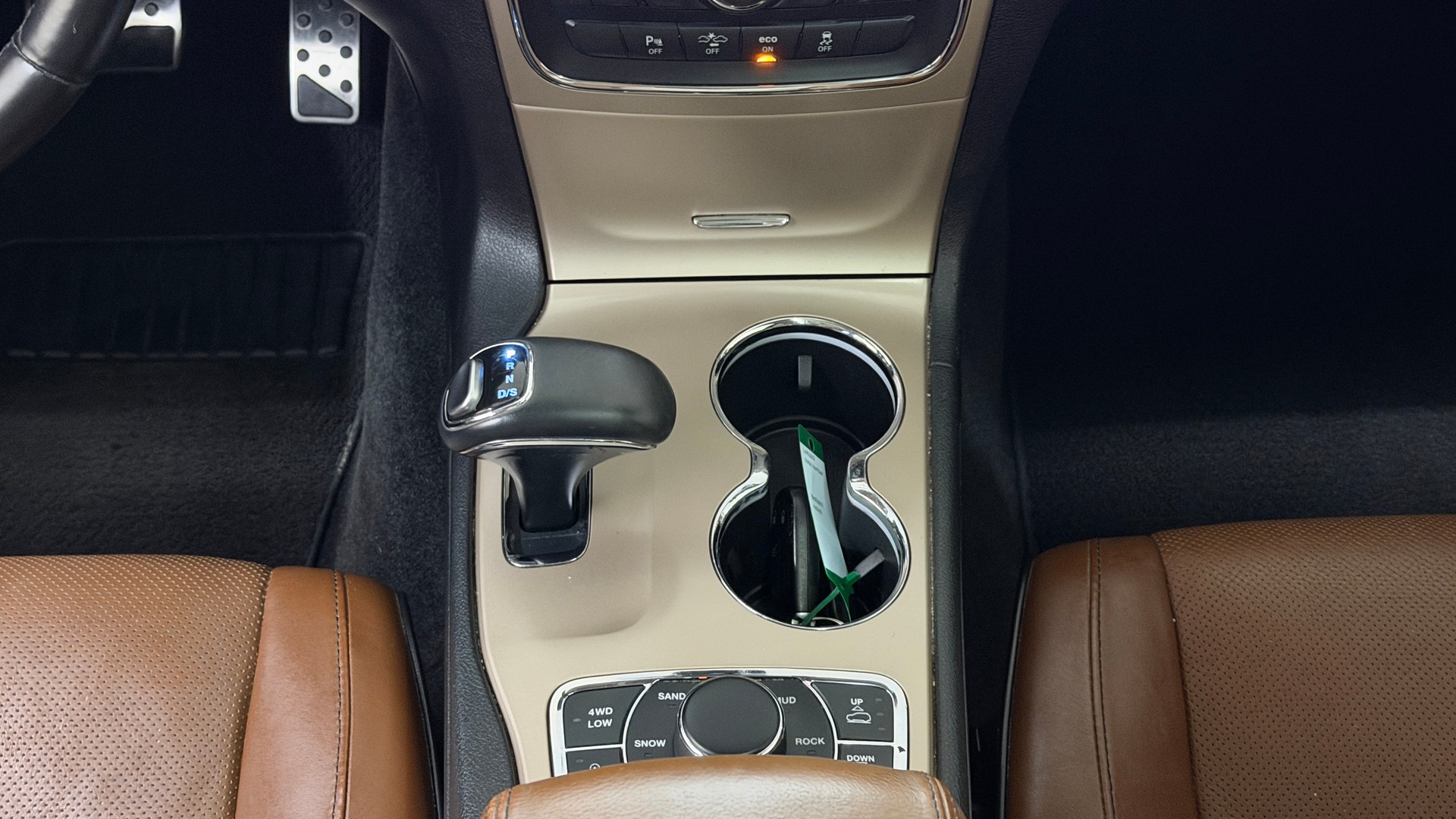 JEEP Grand Cherokee 3.0 CRD Summit Automatic-image-12