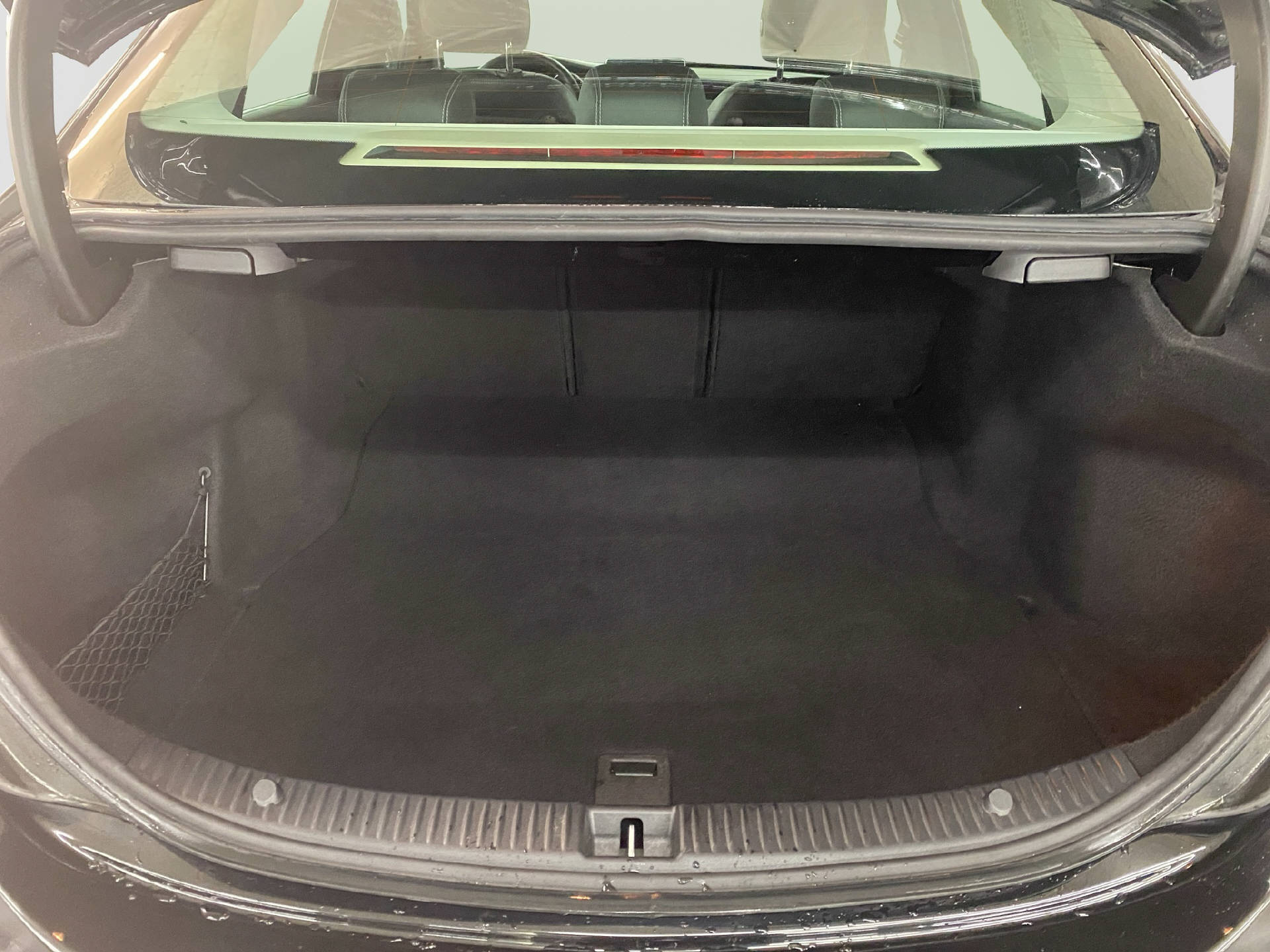 MERCEDES-BENZ C 220 d AMG Line-image-14