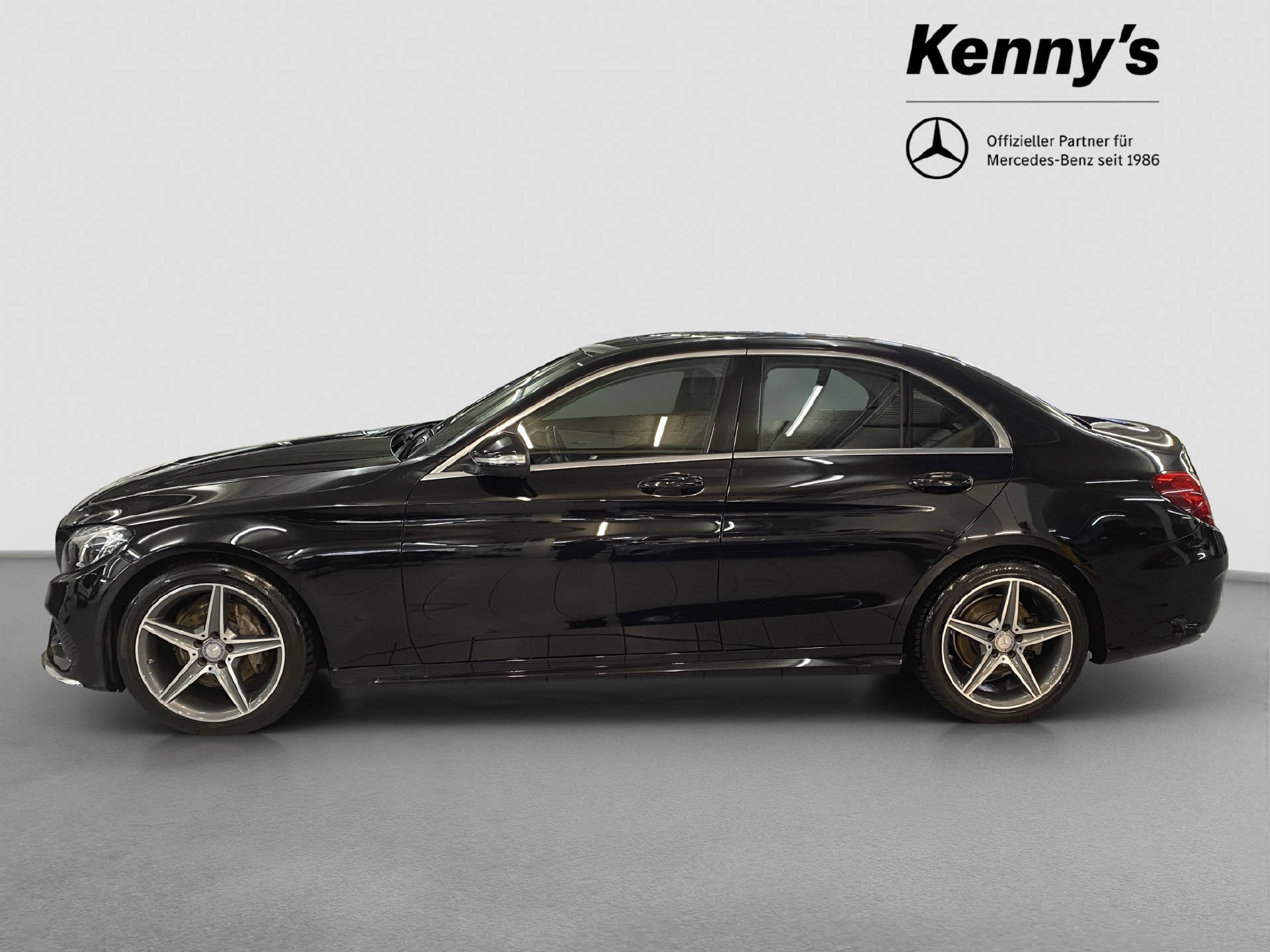 MERCEDES-BENZ C 220 d AMG Line-image-2