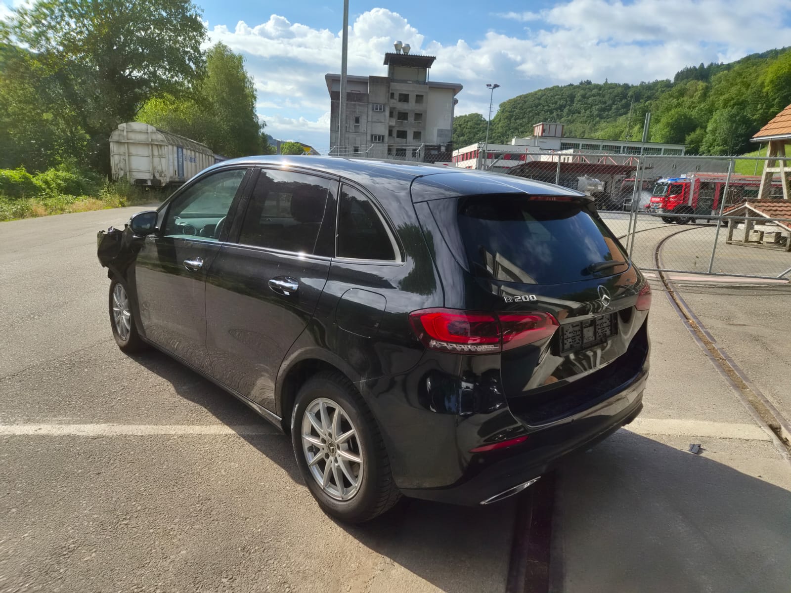 MERCEDES-BENZ B 200 Night Star 7G-DCT-image-0